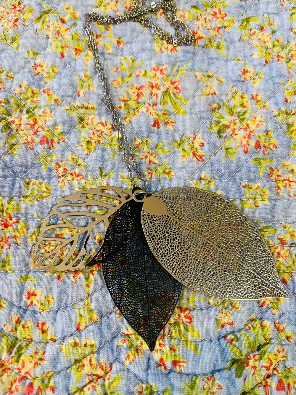 Silver / Black Leaf Long Necklace. 16”